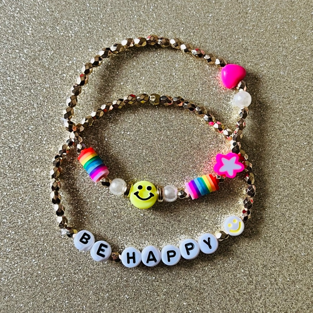 Be Happy Bracelets (2)